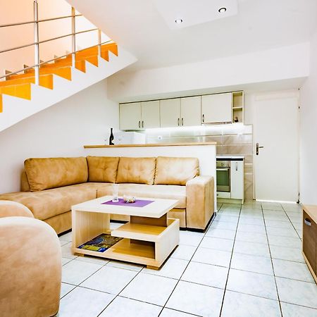 Apartments Adriatic Sveti Stefan Room photo