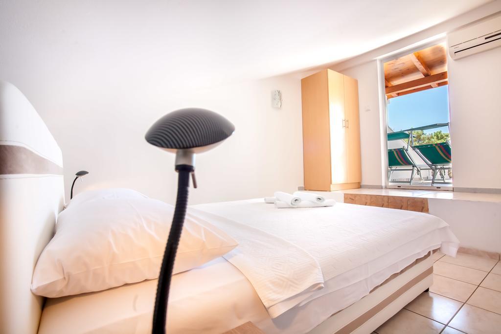 Apartments Adriatic Sveti Stefan Exterior photo